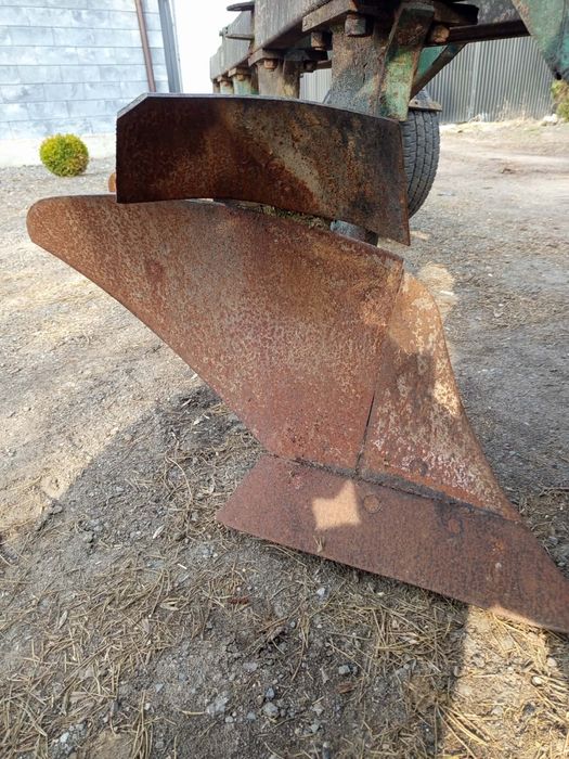Pług  5  skibowy