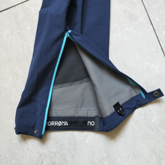 Norrona Falketind windstopper hybrid spodnie trekkingowe wodoodporne