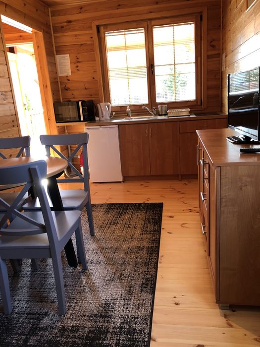 Kwatery Pod Kasztanami Jantar 500 m od morza BON TURYSTYCZNY