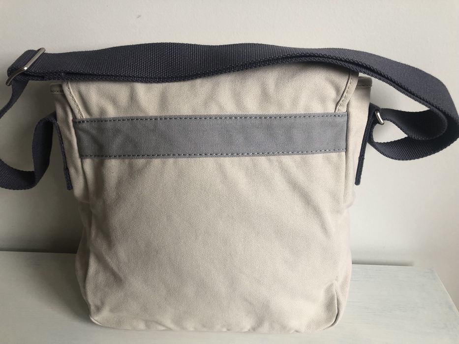 Mochila da marca Lacoste