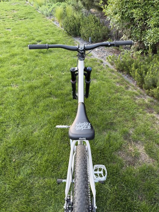 Pivot point dirt bike mojave