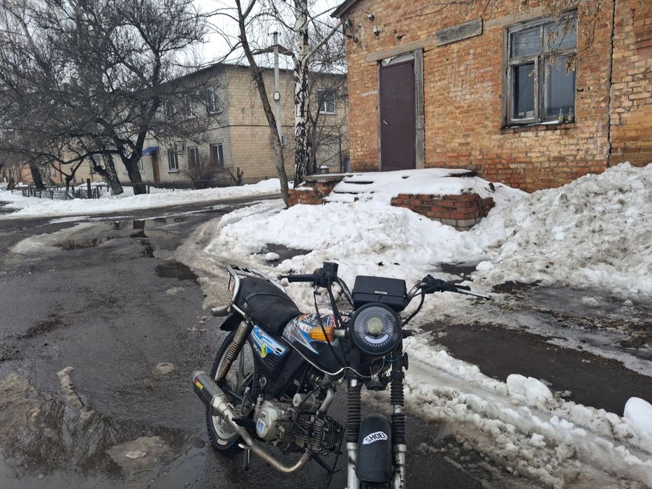 Альфа 110 на ходу  можу обмін на мото або машини торг доки є