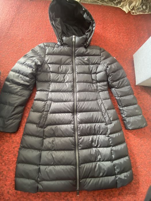 Продам куртку уні секс Tomihil figer