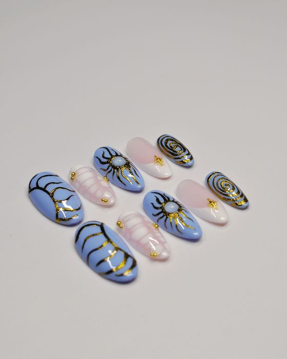 Press on nails tipsy