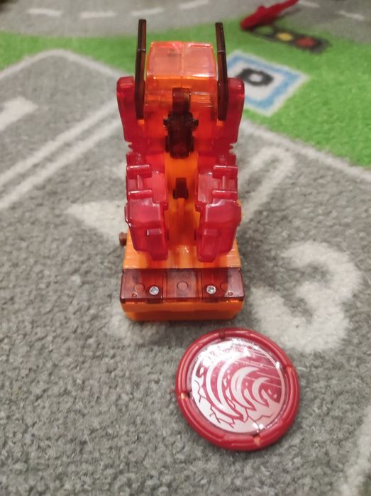 машинка-трансформер Screechers Wild