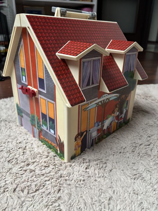 Playmobil domek przenośny Dollhouse