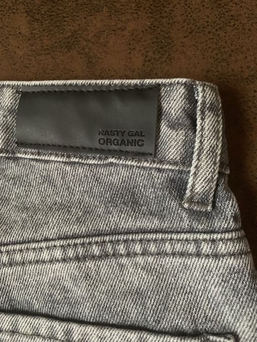 Spodnie Mom Jeans Nasty Gal