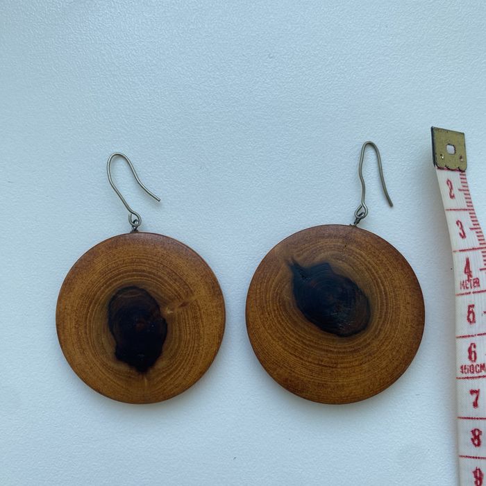 Серьги из дерева