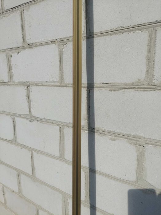 Профіль алюмінієвий