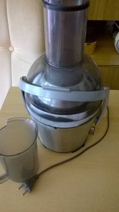 Sokowirówka " Philips "