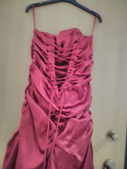 Vestido cerimônia Novo com echarpe