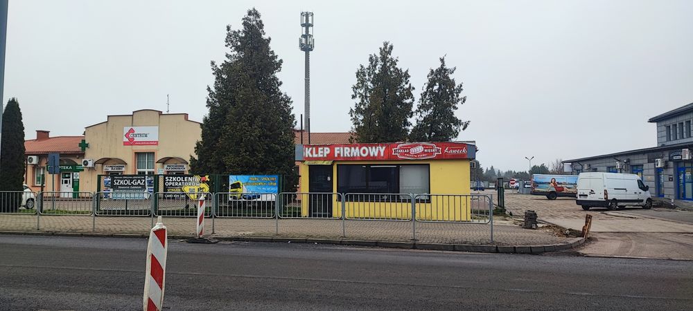 Budynek handlowy biurowy usługowy lokal Międzyrzecka Łuków