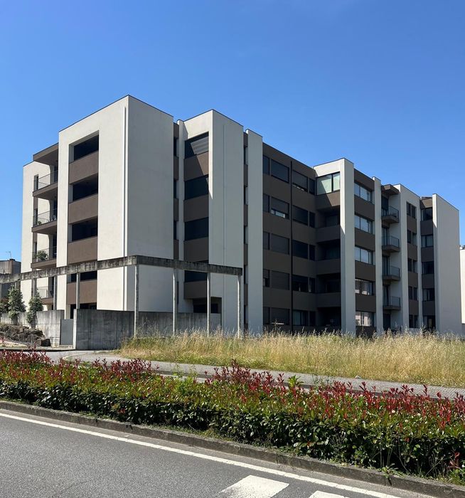 T3 com terraço na Encosta da Ferrara