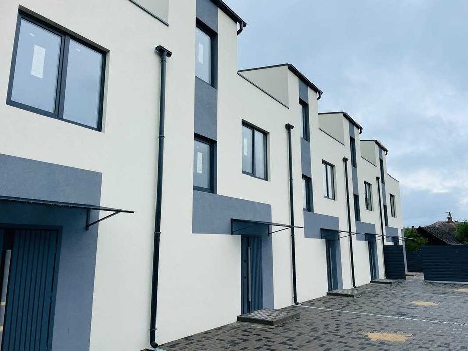 Продам Таун в Коцюбинському топ якості! 5хв до метро Академмістечко