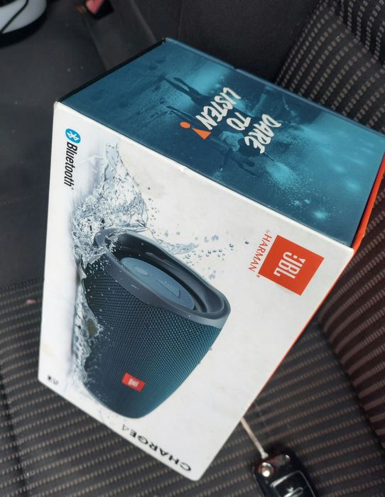 Jbl Partybox Encore Essencial 2 - 140€     JBL Charge 4 - 60%