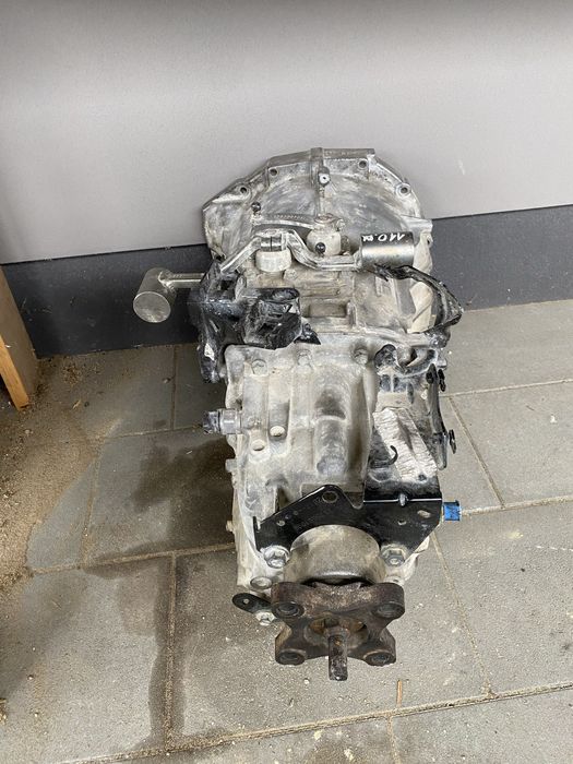 КПП коробка передач Рено мастер 2.3 Опель мовано 2.3 задній привід