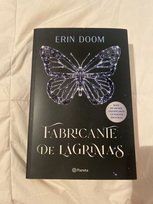 Fabricante de Lágrimas, livro de Erin Doom