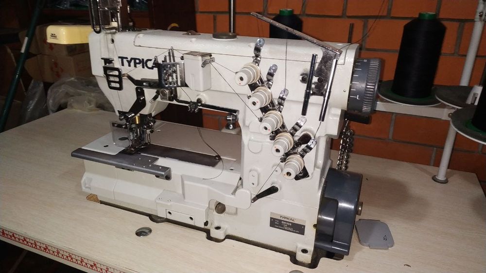 Швейная машина распошив Typical GK335 (1356)
