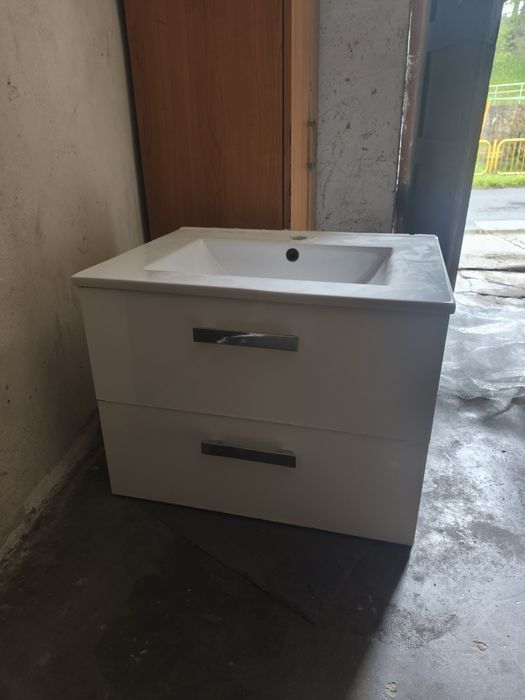 Umywalka 60 z szafką 60