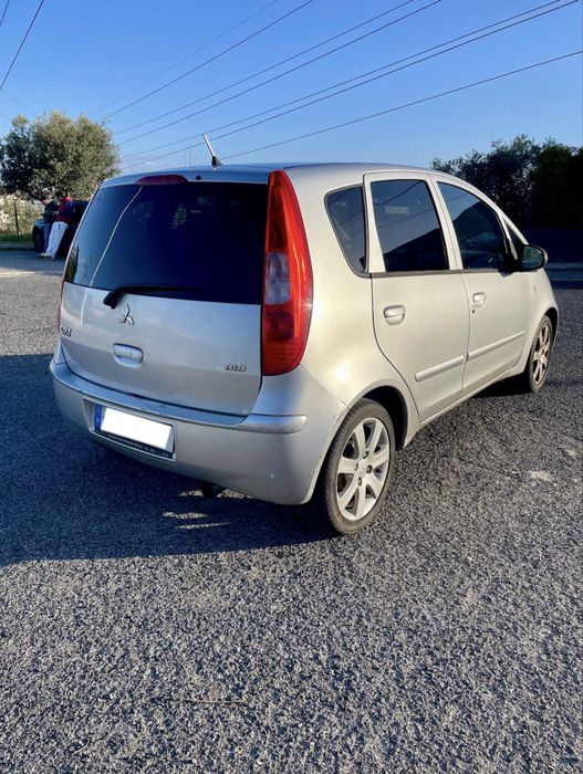 Mitsubishi Colt 1.5 DI-D 100.000 km – 1 Dono – Revisão e Inspeção Feitas
