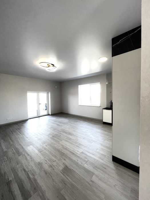 Новий 115кв м,ВЛАСНИК,Бобриця,10 с,ремонт,кухня,техніка,пляж,панорама.