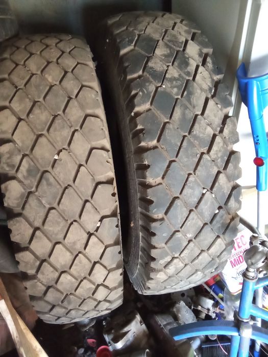 Продам резину краз 1 скат 1000 грн