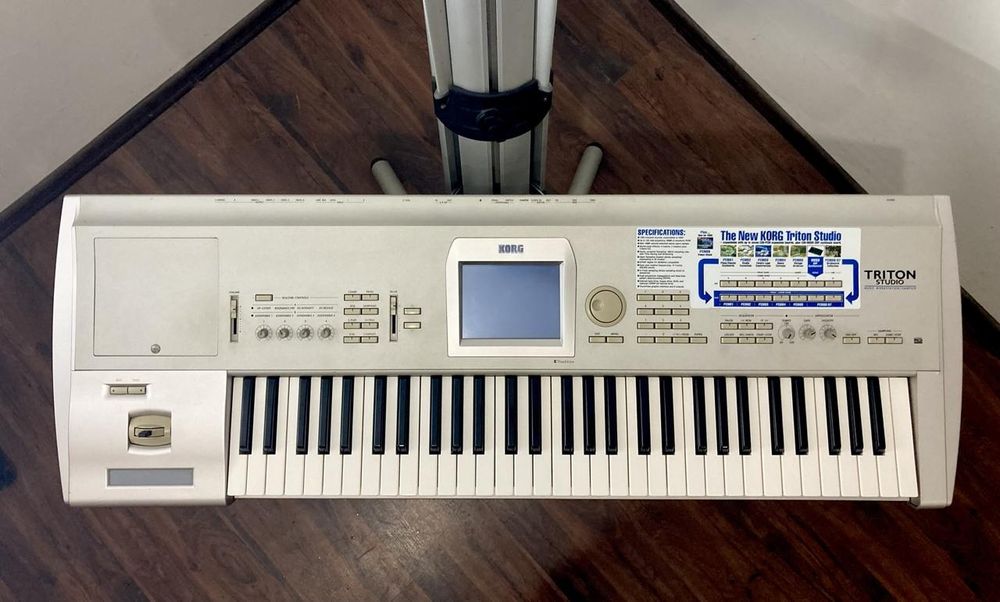 KORG Triton Studio 61