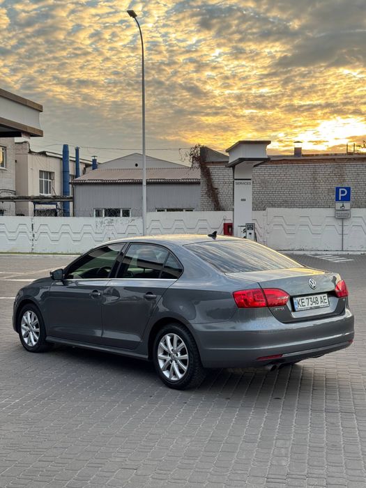 Volkswagen jetta 1.8 2014