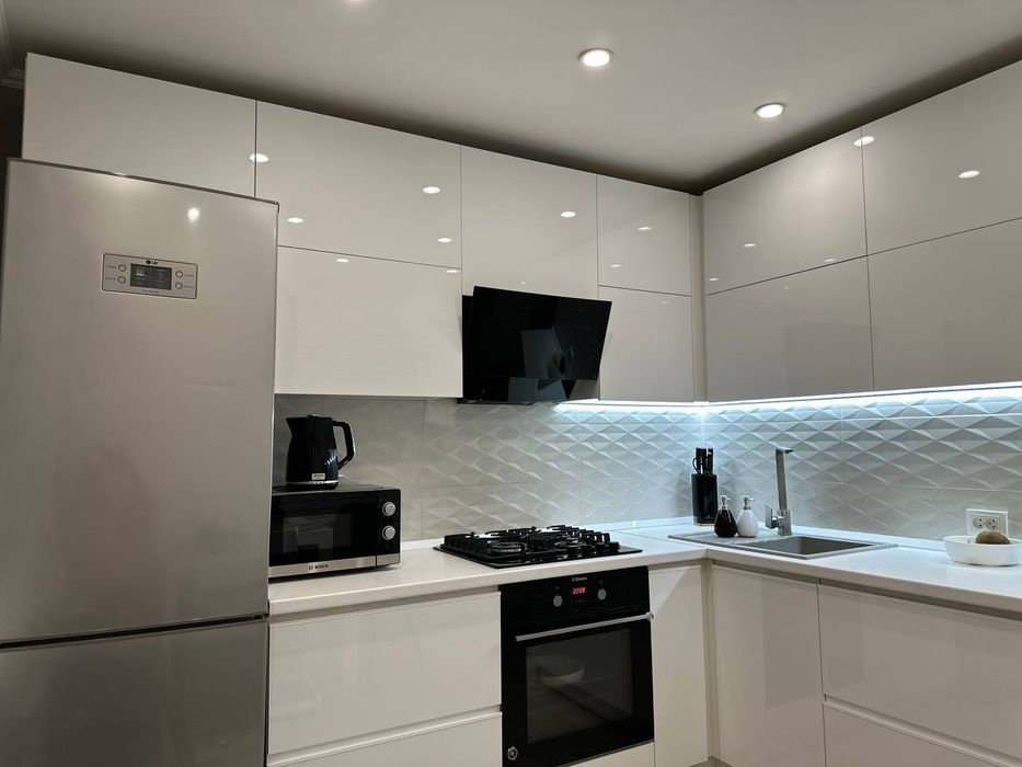 Продам 2к квартиру Новий ремонт вул.Шкільна Сертифікат Світло Є