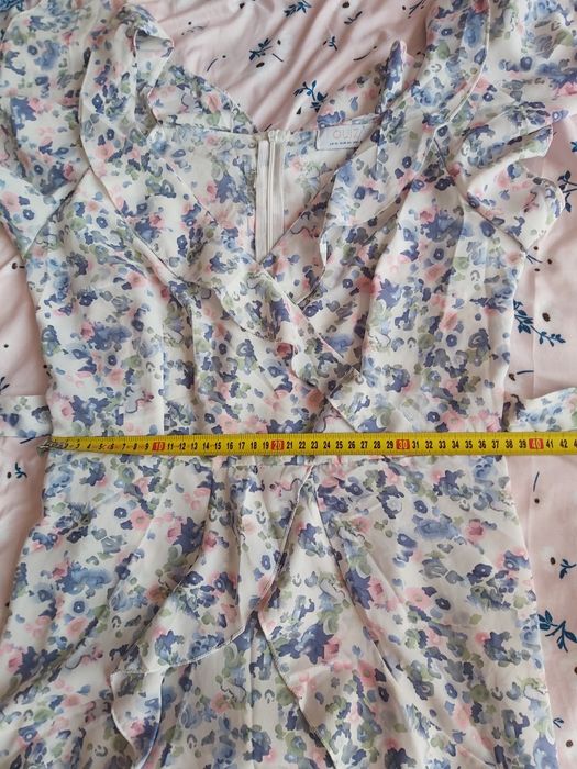 Nowa sukienka damska w kwiatki r. L Quiz