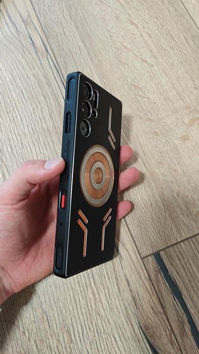 Smartfon REDMAGIC 9 Pro 5G 12/256GB 6.8" 120Hz Czarny + 2x ETUI