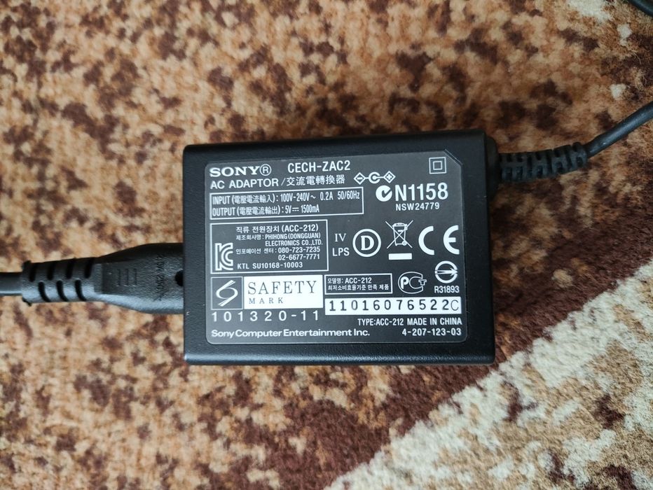 Oryginalna stacja dokująca ładowarka do PS3