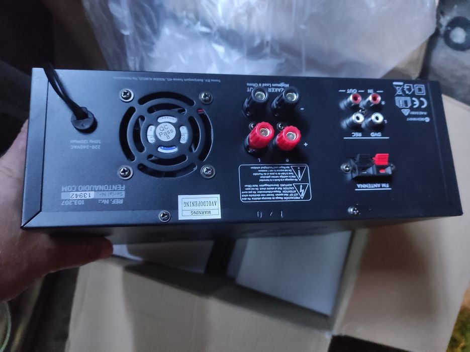 Стереопідсилювач Fenton AV120BT з Німеччини