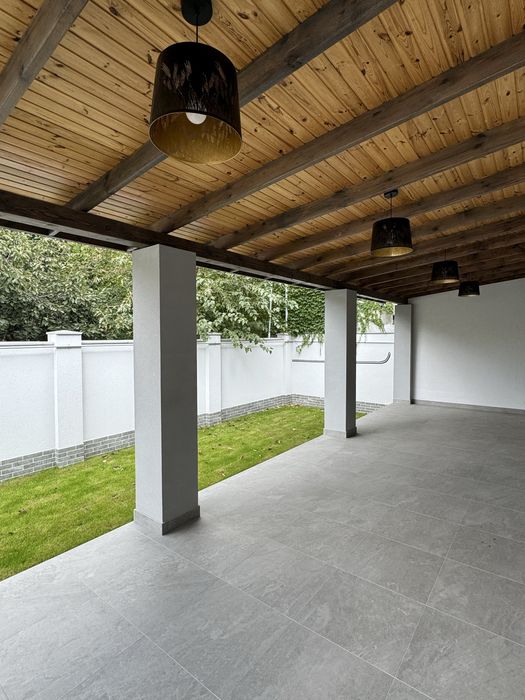 Новый дом с ремонтом! Фонтан море и Аркадия рядом!