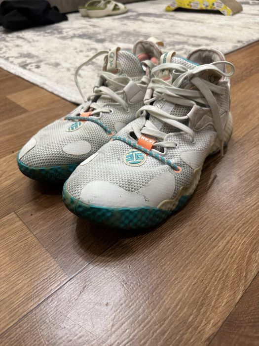 adidas harden vol 6 - купити чоловіче взуття - Ціна на OLX.ua