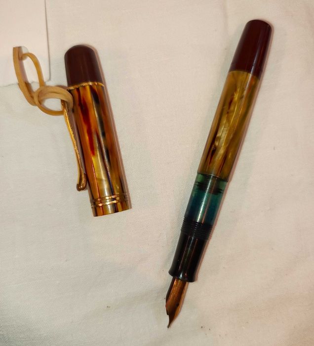 Caneta Pelikan e Esferográfica Montblanc