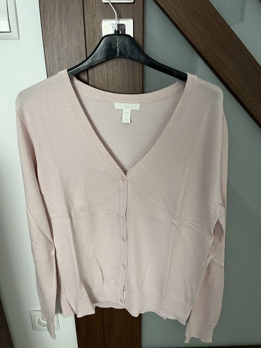 Sweter rozpinany pudrowy róż