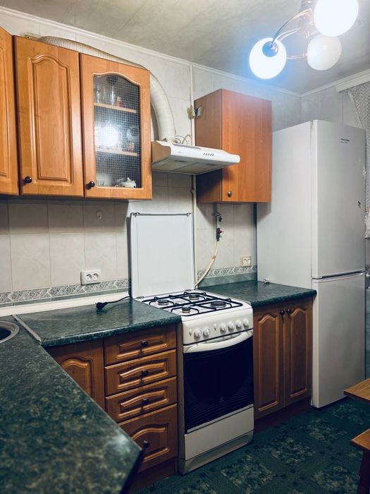 Продам 2-комнатную квартиру в Приднепровске! 20-летие Победы