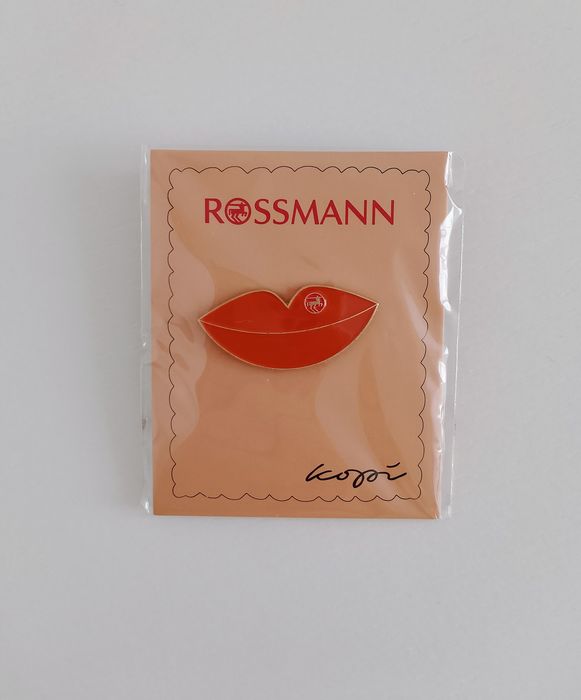 Przypinka Pin Usta od Kopi Rossmann limitowana edycja 2025