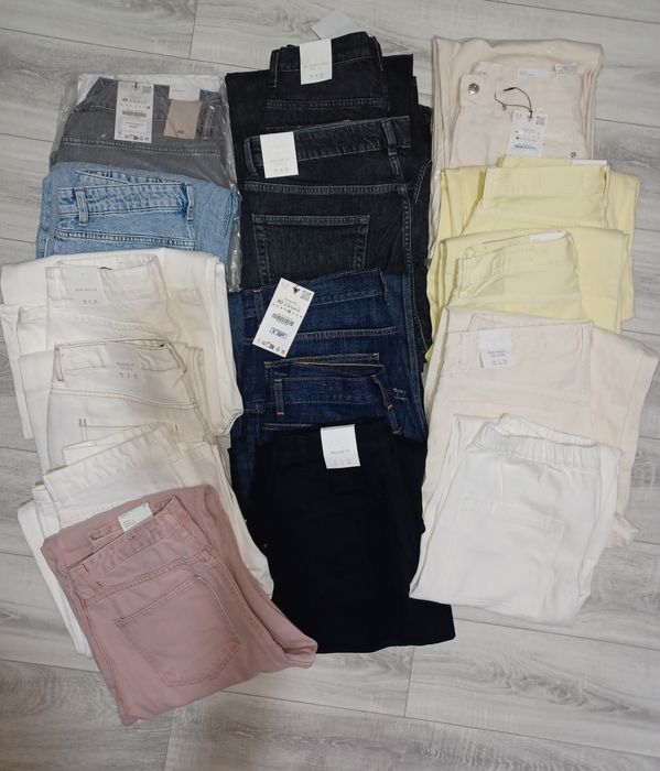 Жіноче та чоловіче взуття  ZARA