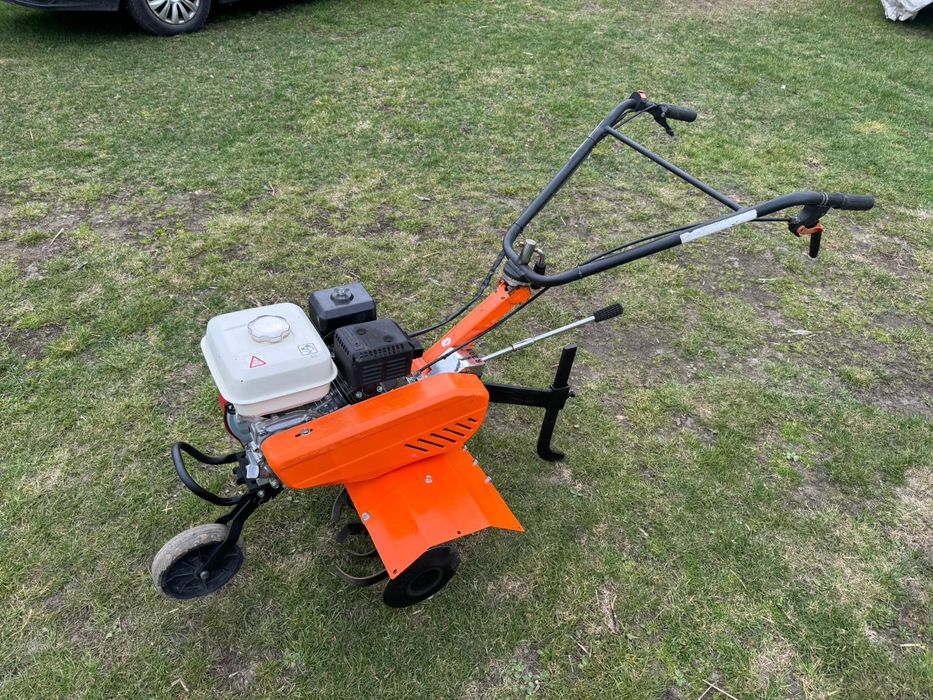 Glebogryzarka z silnikiem Hondy