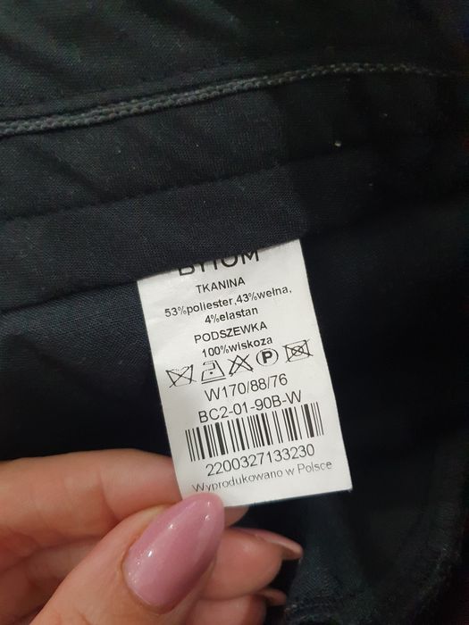 Garnitur BYTOM roz S/ 175 cm wzrostu  Czarny