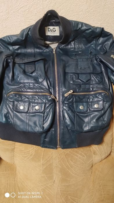 Продам кожаную куртку Dolce Gabbana