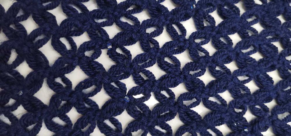 Cachecóis de lã feitos à mão