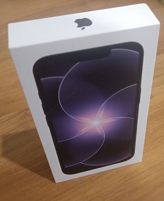 Iphone 17e NOVO SELADO