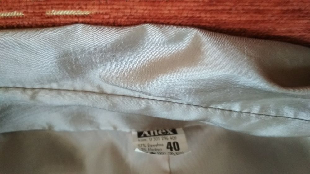 Żakiet damski wiązany