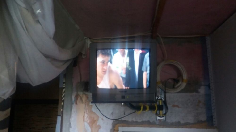 Продам телевизор