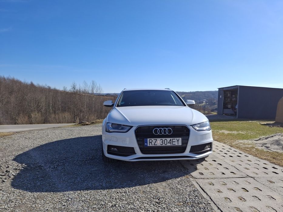 Audi A4 Avant 1.8 TFSI  S line / Bi-Xenon/ Pełna Historia