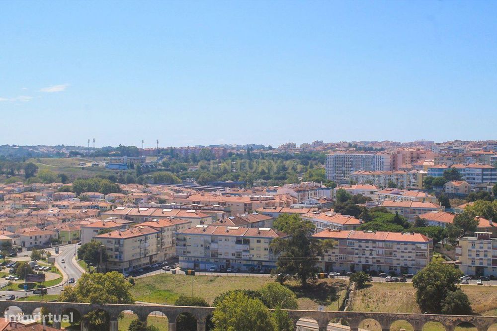 Apartamento T3 em Queluz, Sintra com Vista