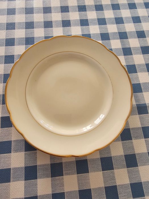 Serviços de porcelana e cristais